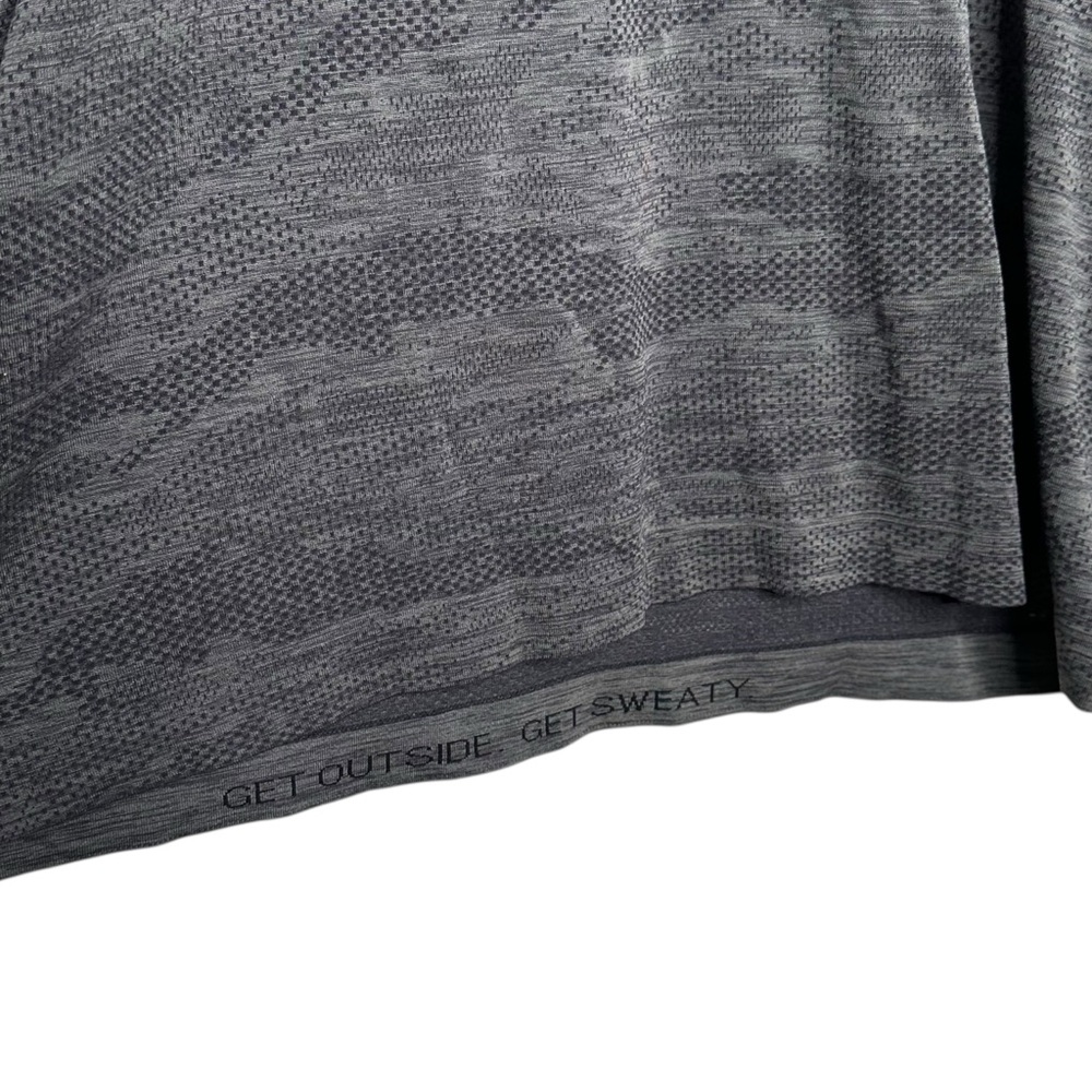 Lululemon Metal Vent Tech T shirt - Picture 6 of 7